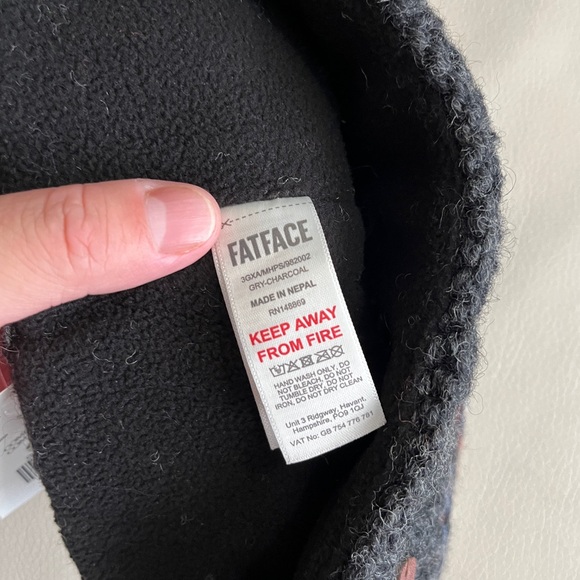 NWT - Fat Face Adult Hand Knitted 100% Wool Fairisle Bobble Hat - Picture 5 of 6